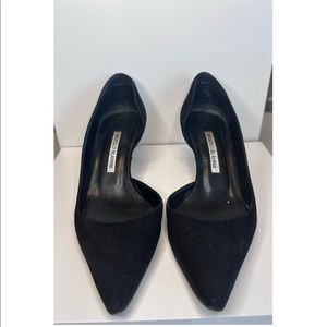 Manolo Blahnik Kitten Heel